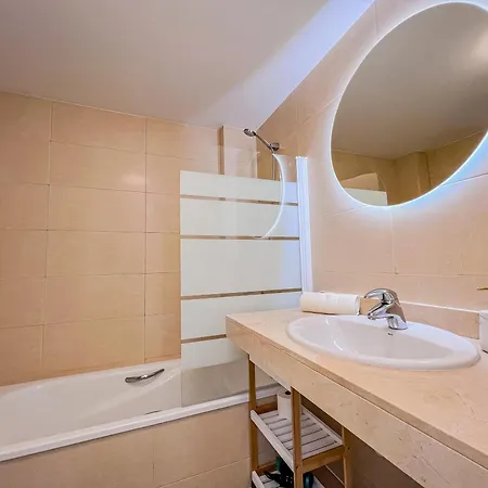 Apartment Sunset Paradise - 1 Bedroom With Ocean Views And Pool, Pa74