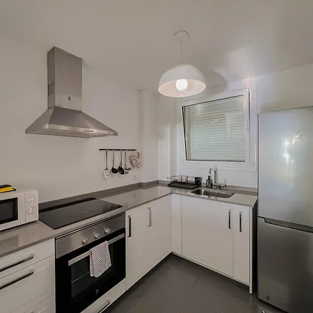Sunset Paradise - 1 Bedroom With Ocean Views And Pool, Pa74